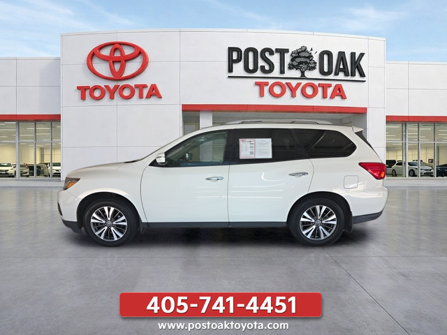 Used 2019 Nissan Pathfinder S FWD image 4