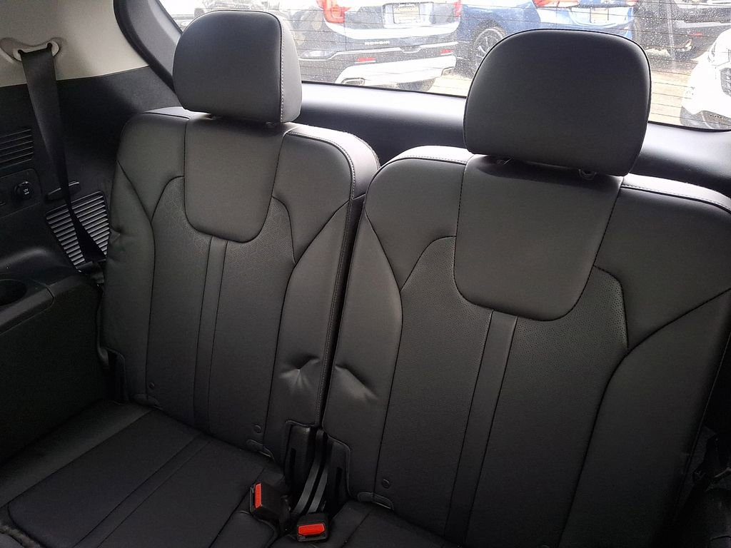 Used 2023 Kia Sorento S w/ Panoramic Sunroof Package image 11