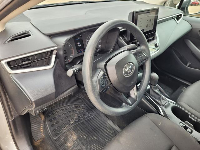 Used 2024 Toyota Corolla LE image 29