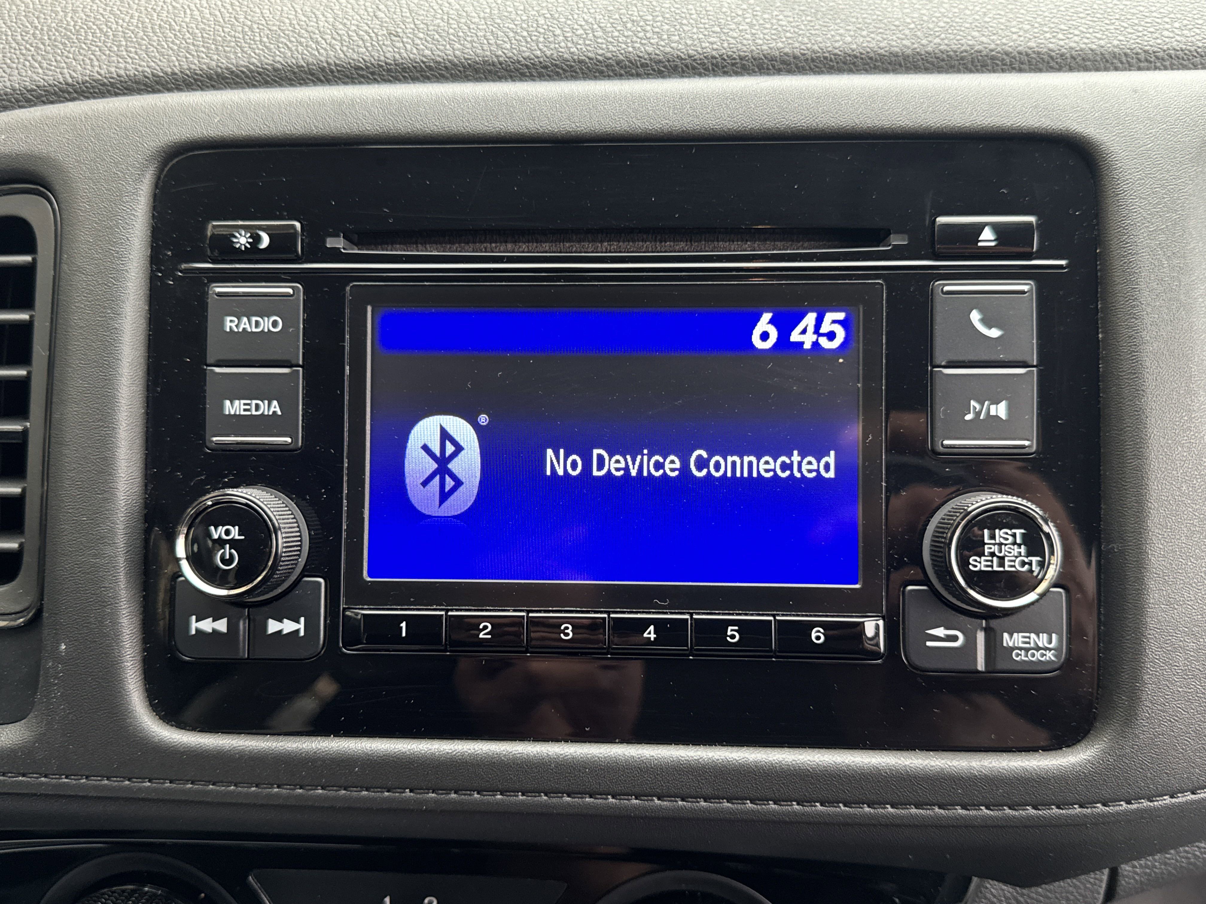 Used 2019 Honda HR-V LX image 14