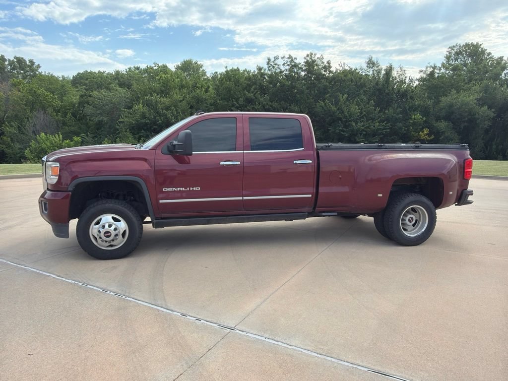 Used 2015 GMC Sierra 3500 Denali w/ Duramax Plus Package AWD/4WD image 2