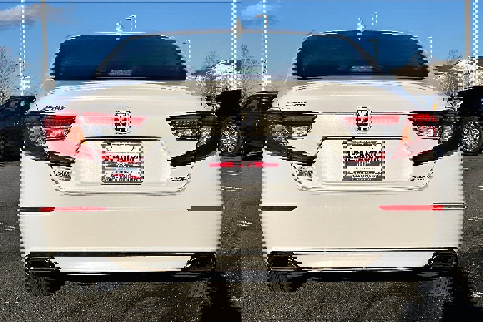 Used 2018 Honda Accord Sport image 4