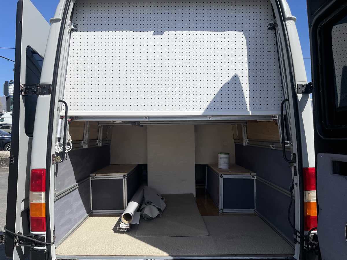 Used 2004 Dodge Sprinter 3500 w/ PWR Convenience Group image 13