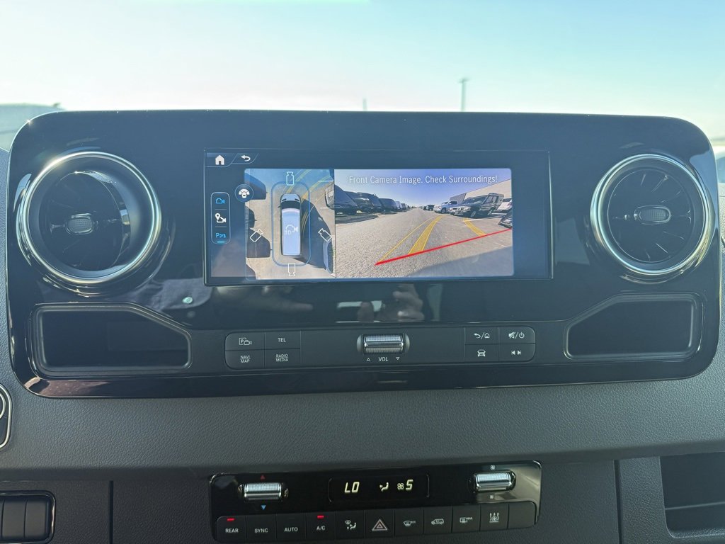 New 2025 Mercedes-Benz Sprinter 2500 image 30