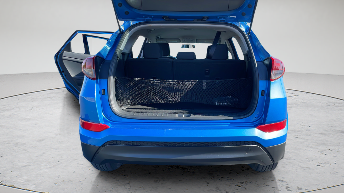 Used 2017 Hyundai Tucson SE w/ SE Popular Package 02 AWD/4WD image 10