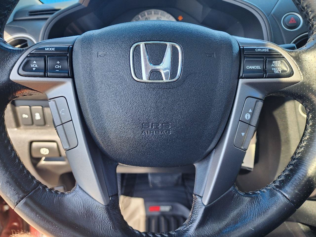Used 2012 Honda Pilot Touring image 17
