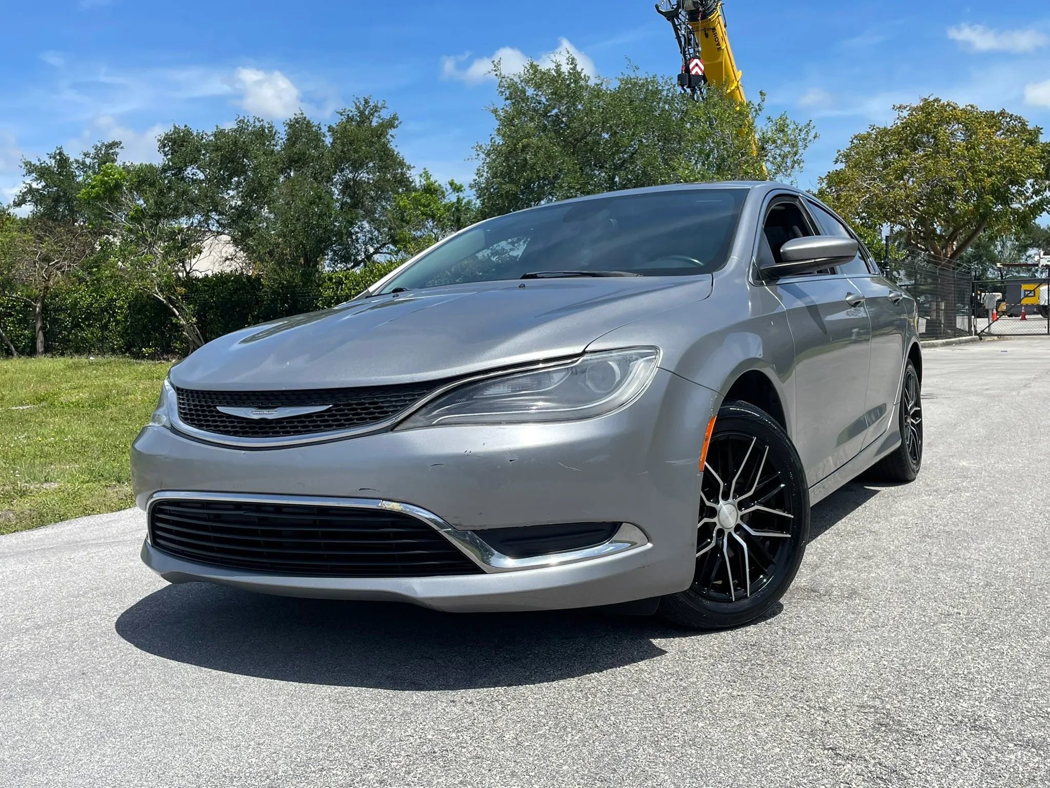 Used 2015 Chrysler 200 Limited w/ Convenience Group FWD video 2