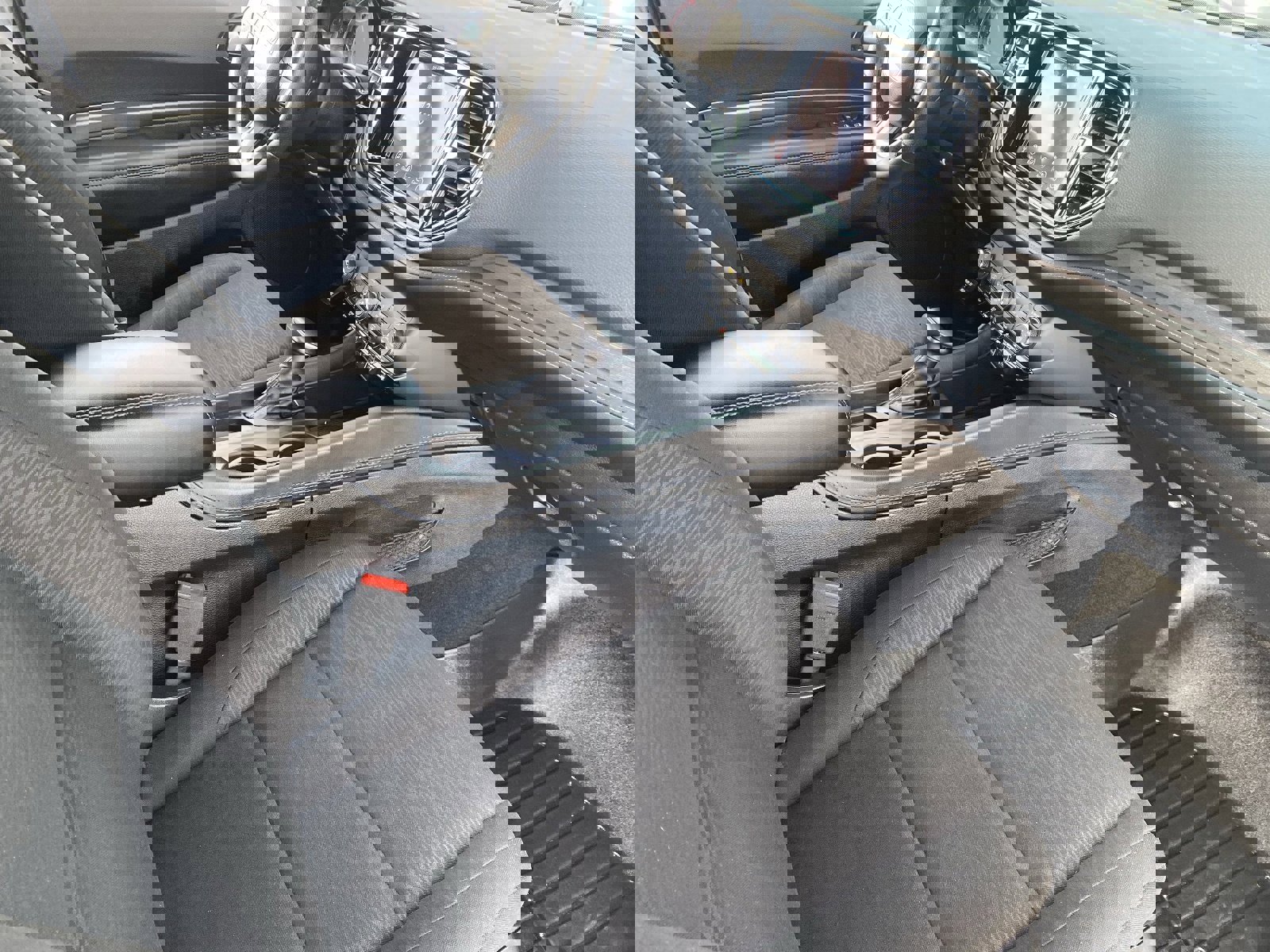 Used 2021 Dodge Durango SXT image 13