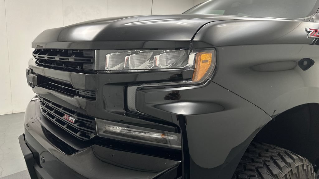 Used 2020 Chevrolet Silverado 1500 LT Trail Boss AWD/4WD image 18