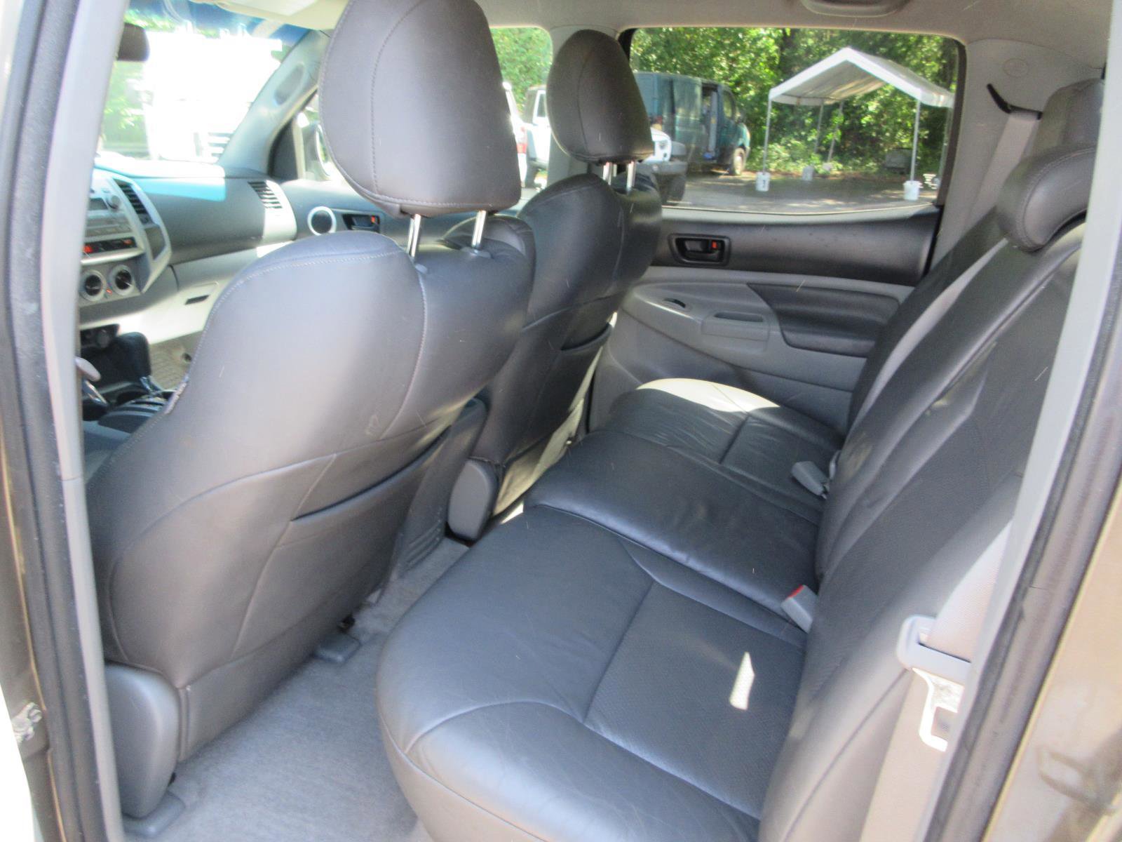 Used 2010 Toyota Tacoma PreRunner RWD image 19