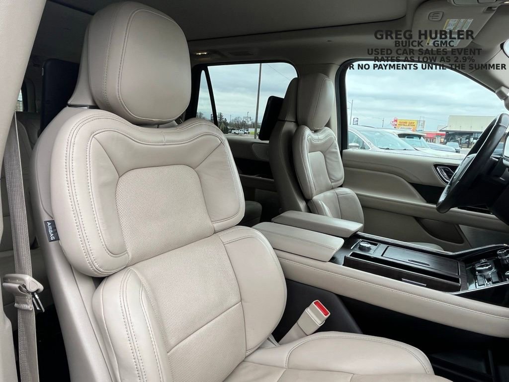 Used 2020 Lincoln Navigator L Reserve w/ Luxury Package image 35