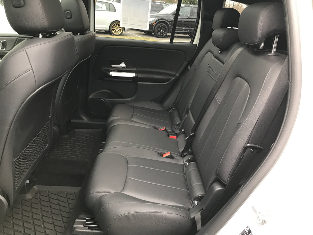 Used 2023 Mercedes-Benz GLB 250 4MATIC image 28