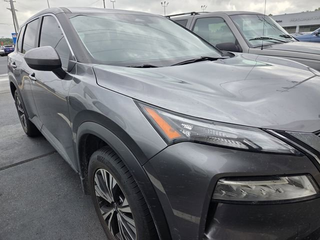 Used 2023 Nissan Rogue SV FWD image 4