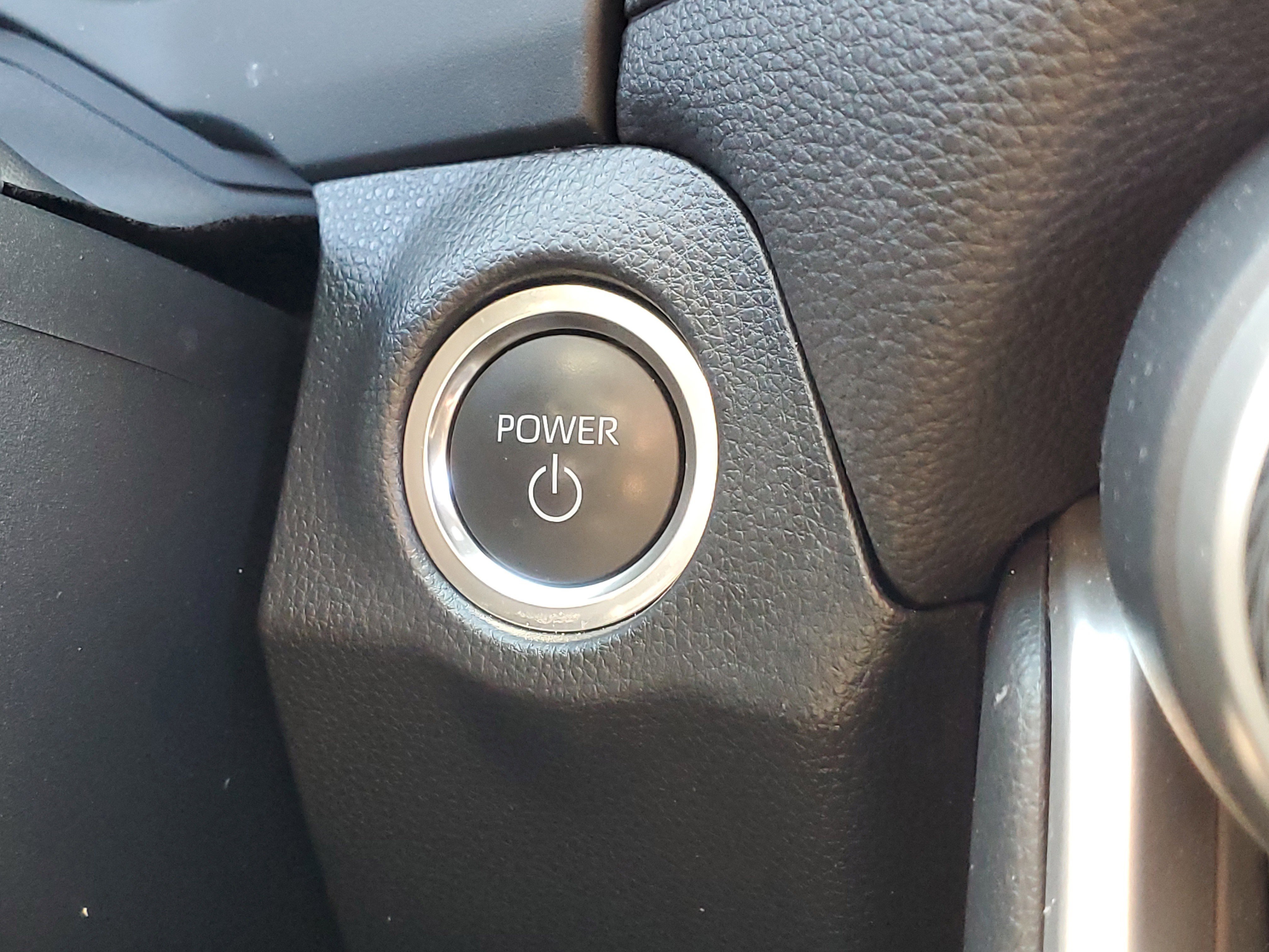 Certified 2025 Toyota RAV4 XSE w/ Weather Package image 33