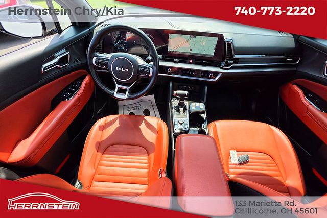 Used 2023 Kia Sportage SX image 12