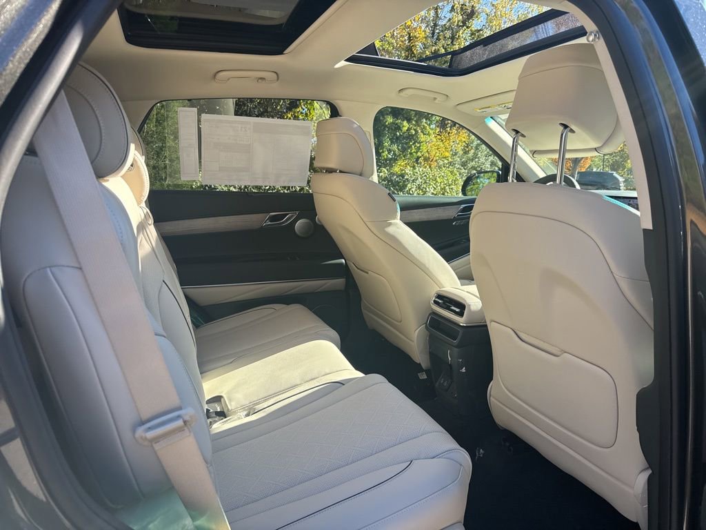 New 2026 Genesis GV80 2.5T Advanced image 31