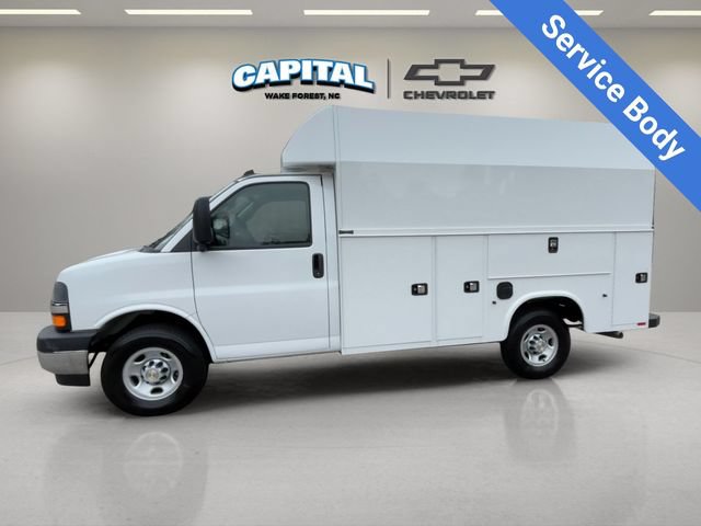 New 2025 Chevrolet Express 3500 w/ Power Convenience Package RWD image 2