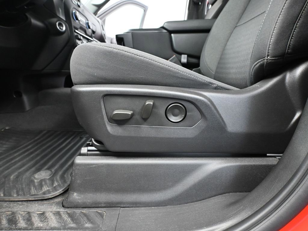 Used 2024 Chevrolet Silverado 1500 Custom image 25