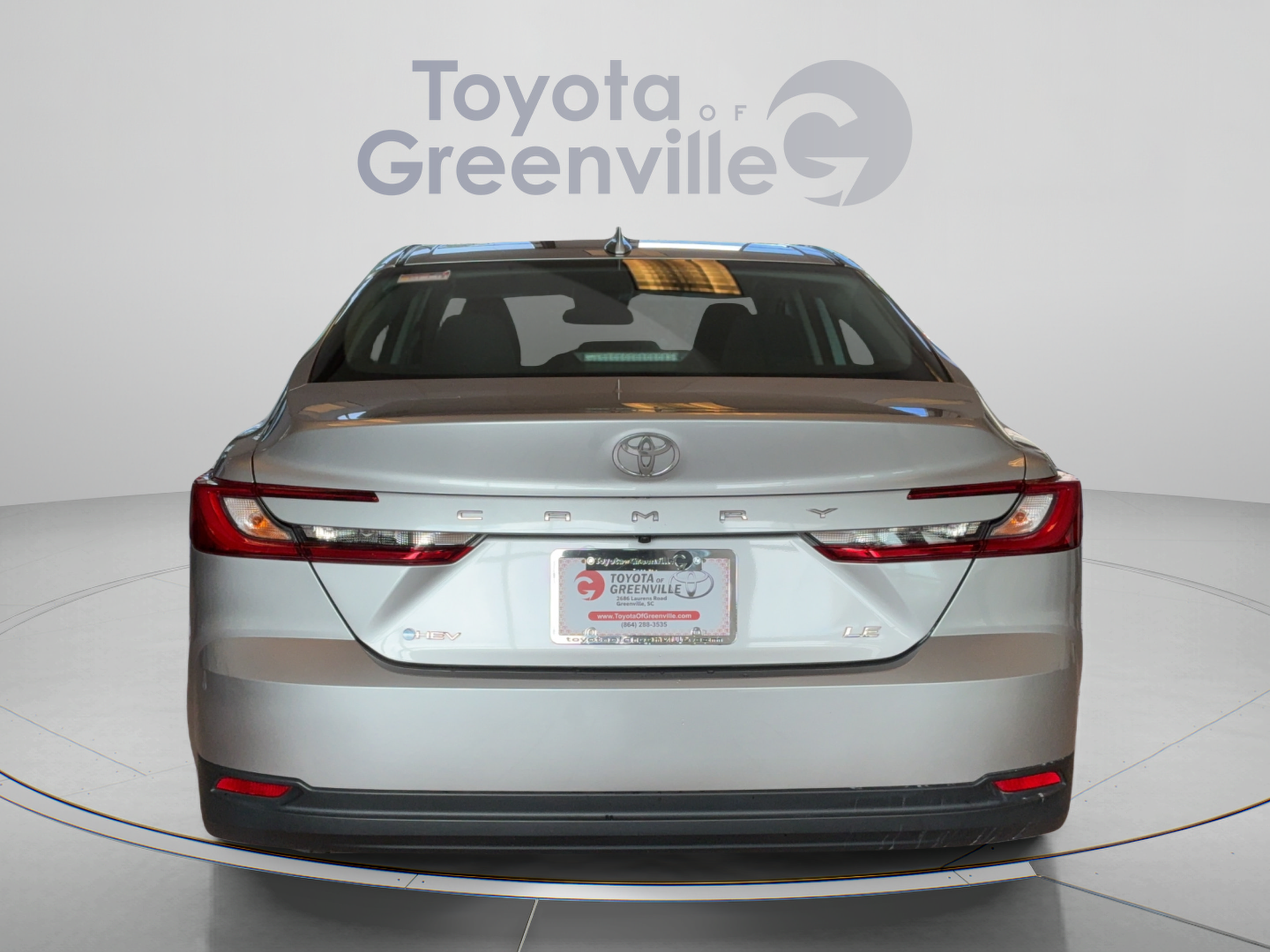 Used 2025 Toyota Camry LE FWD image 5