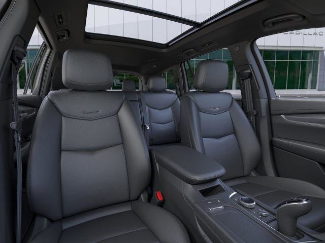 New 2025 Cadillac XT6 Luxury image 16