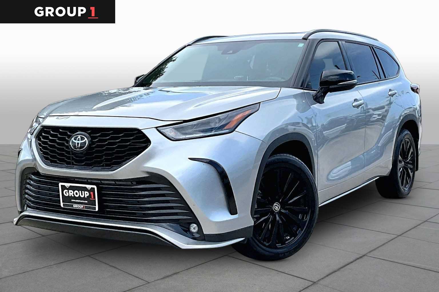 Used 2024 Toyota Highlander XSE