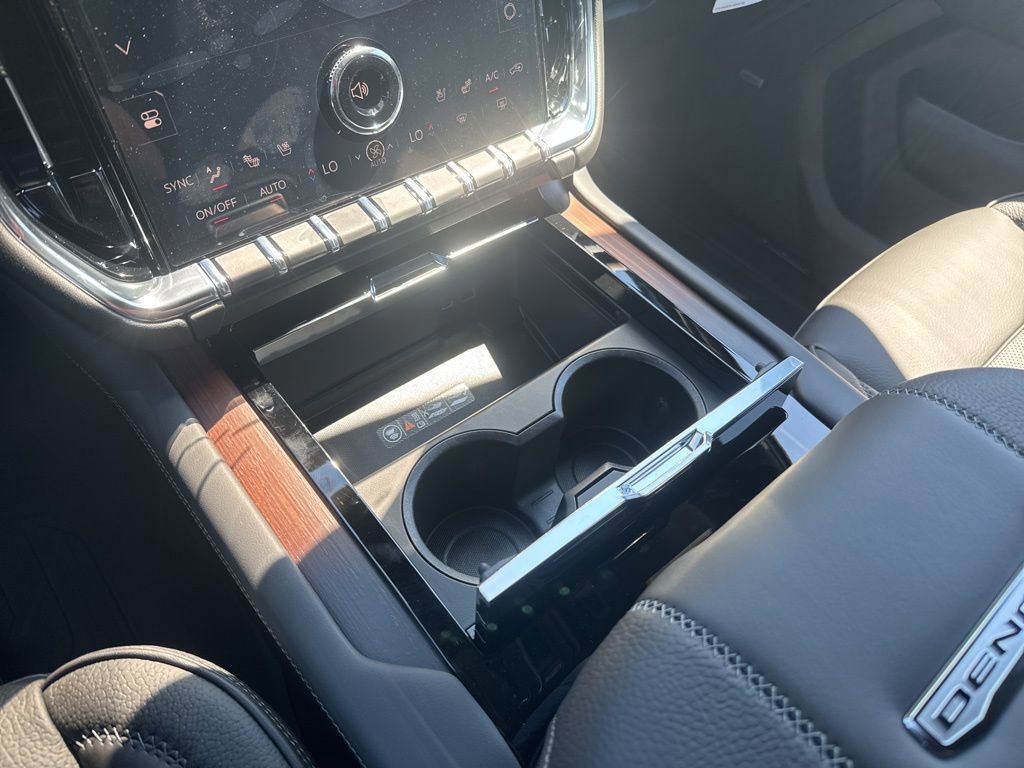 New 2025 GMC Yukon XL Denali w/ Sun & Power Step Package image 37