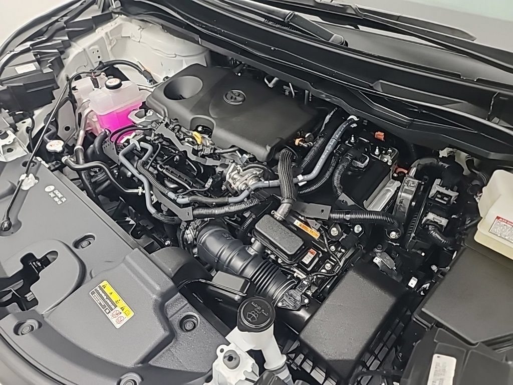 Used 2026 Toyota Sienna LE FWD image 44