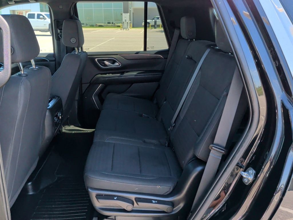 Used 2023 Chevrolet Tahoe 2WD w/ 1FL Safety Package image 34