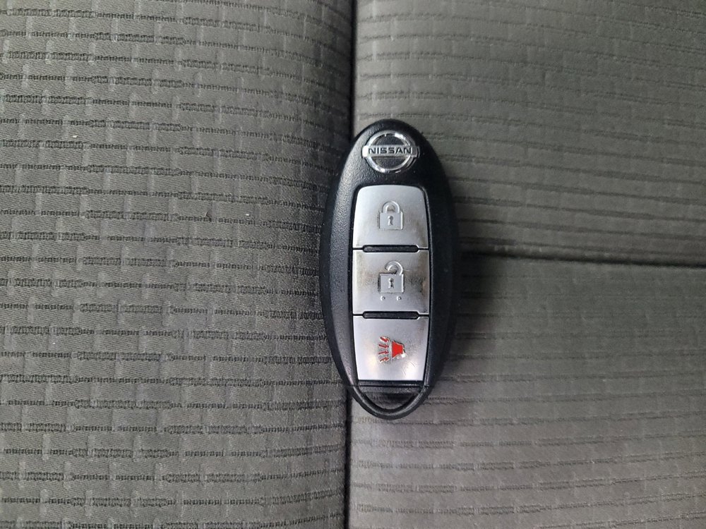 Used 2017 Nissan Titan S image 32