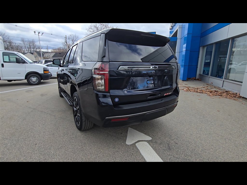 Used 2022 Chevrolet Tahoe RST w/ Luxury Package image 7