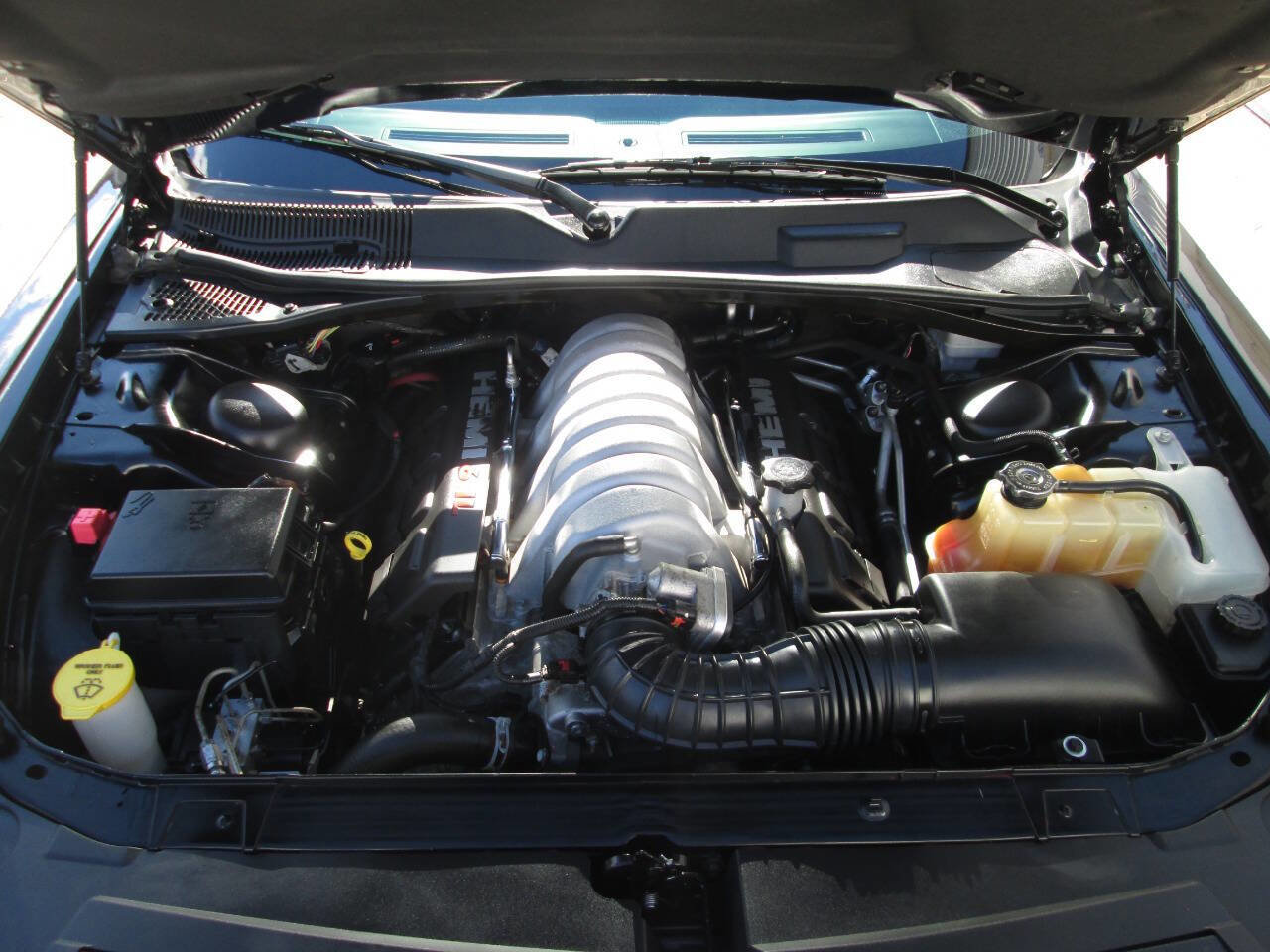Used 2009 Dodge Challenger SRT8 w/ SRT Option Group II image 18