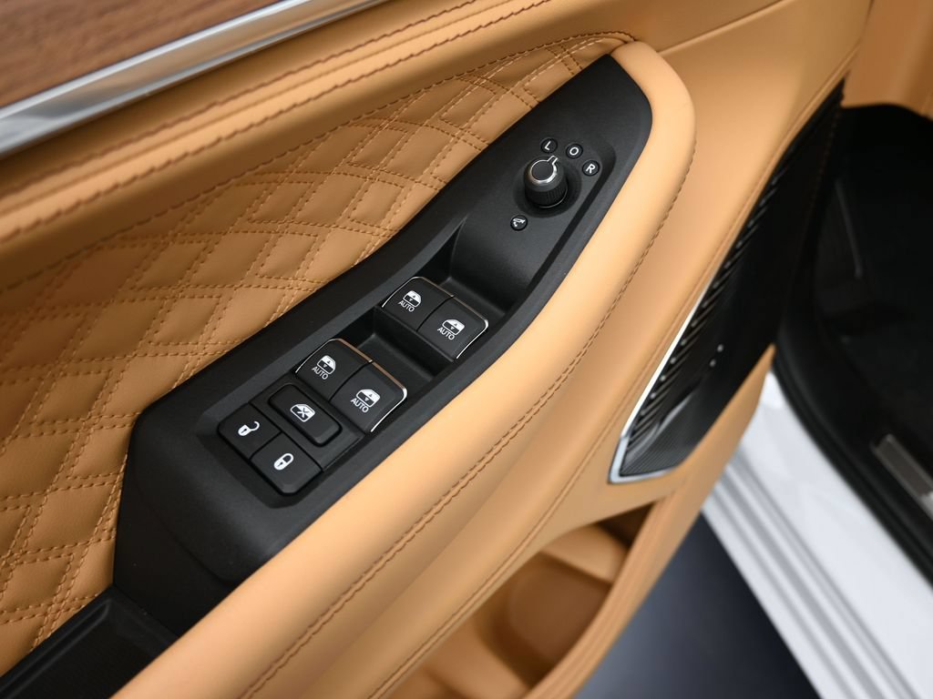New 2025 Jeep Grand Cherokee L Summit AWD/4WD image 14