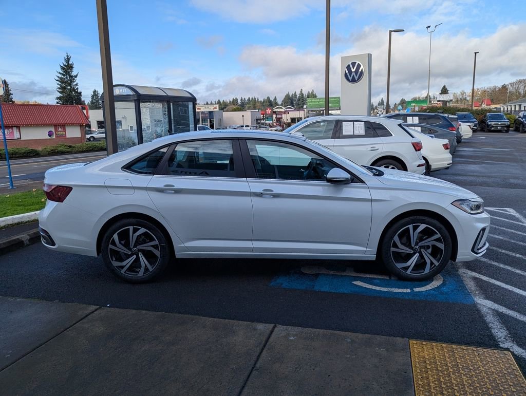 New 2026 Volkswagen Jetta SEL image 6