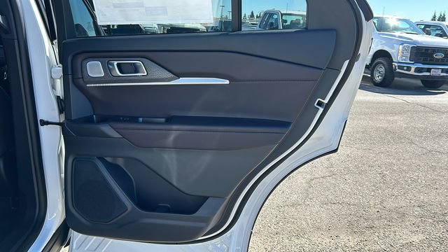 New 2026 Ford Explorer Platinum RWD image 12
