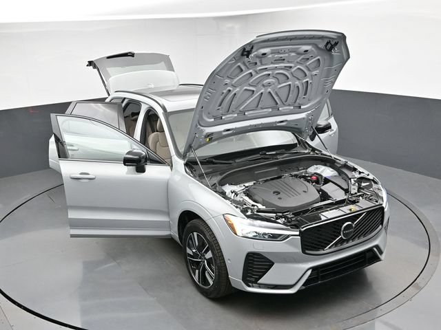 New 2026 Volvo XC60 B5 Plus w/ Protection Package Premier AWD/4WD image 50