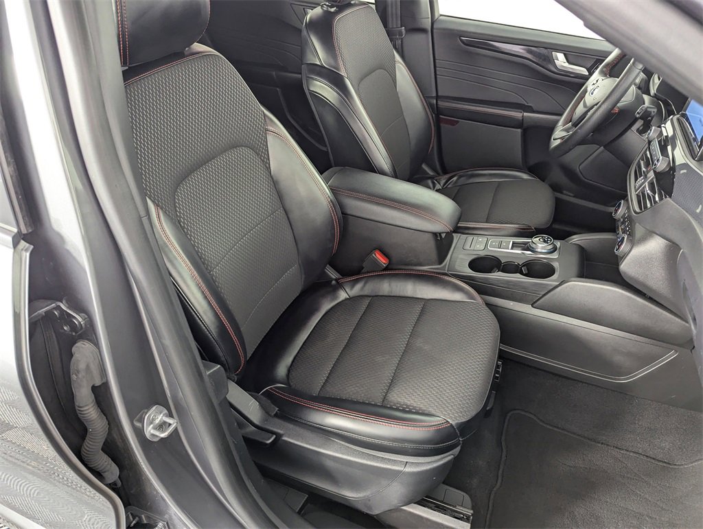 Used 2024 Ford Escape ST-Line image 38