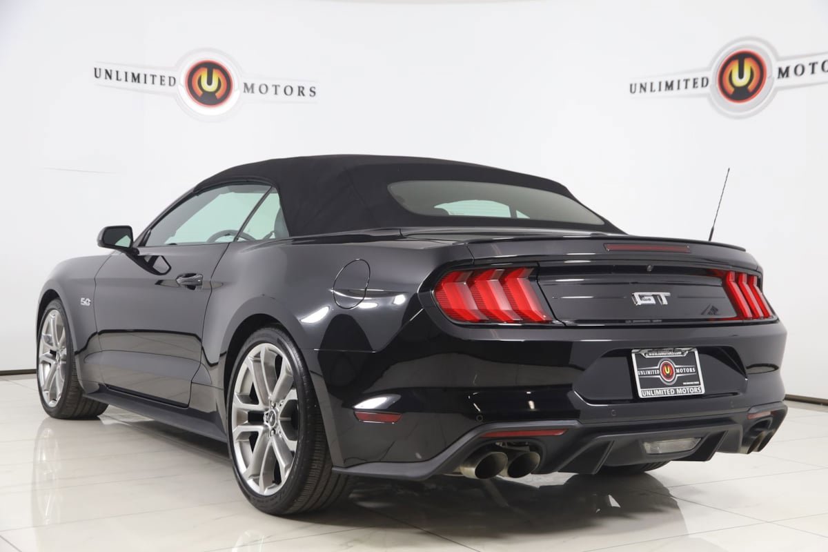 Used 2021 Ford Mustang GT Premium w/ Ford Safe & Smart Package RWD image 4