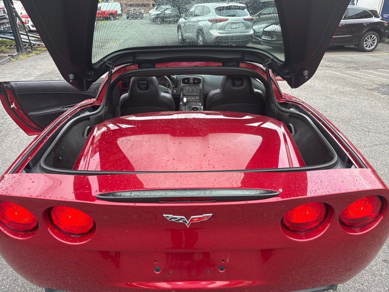 Used 2012 Chevrolet Corvette Coupe w/ 3LT Preferred Equipment Group RWD image 27