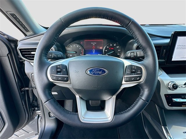 Used 2022 Ford Explorer XLT w/ Equipment Group 202A image 11