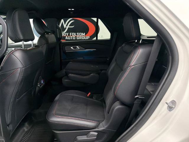 Certified 2025 Ford Explorer ST RWD image 12