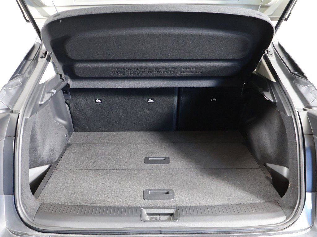 Used 2023 Nissan Ariya FWD image 18