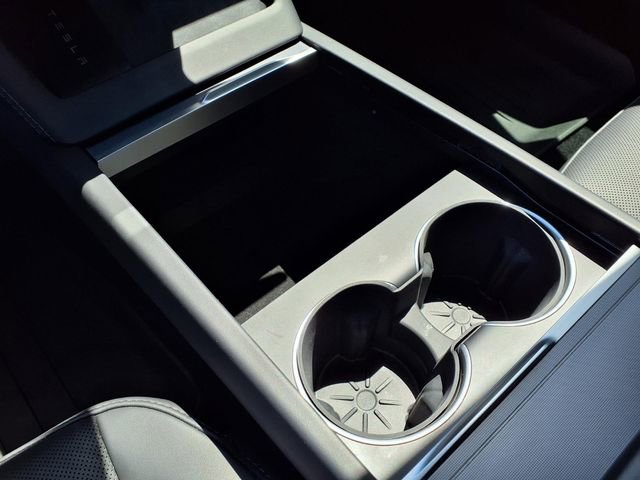 Used 2025 Tesla Model 3 RWD image 8