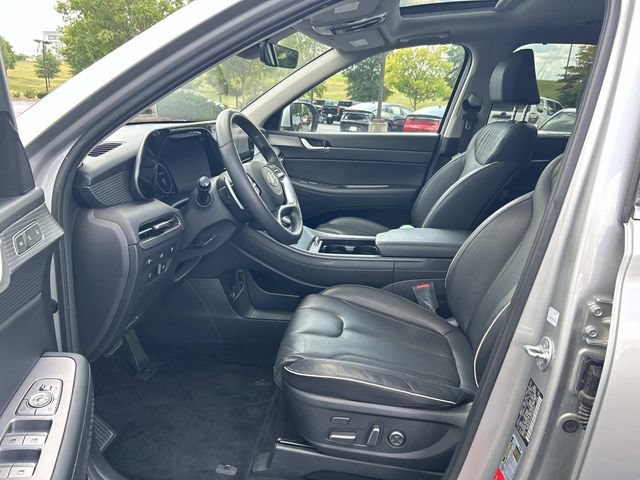 Used 2024 Hyundai Palisade Limited AWD/4WD image 23