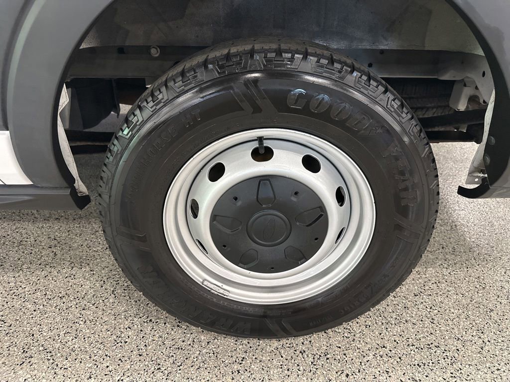 Used 2022 Ford Transit 150 Low Roof w/ Load Area Protection Package RWD image 24
