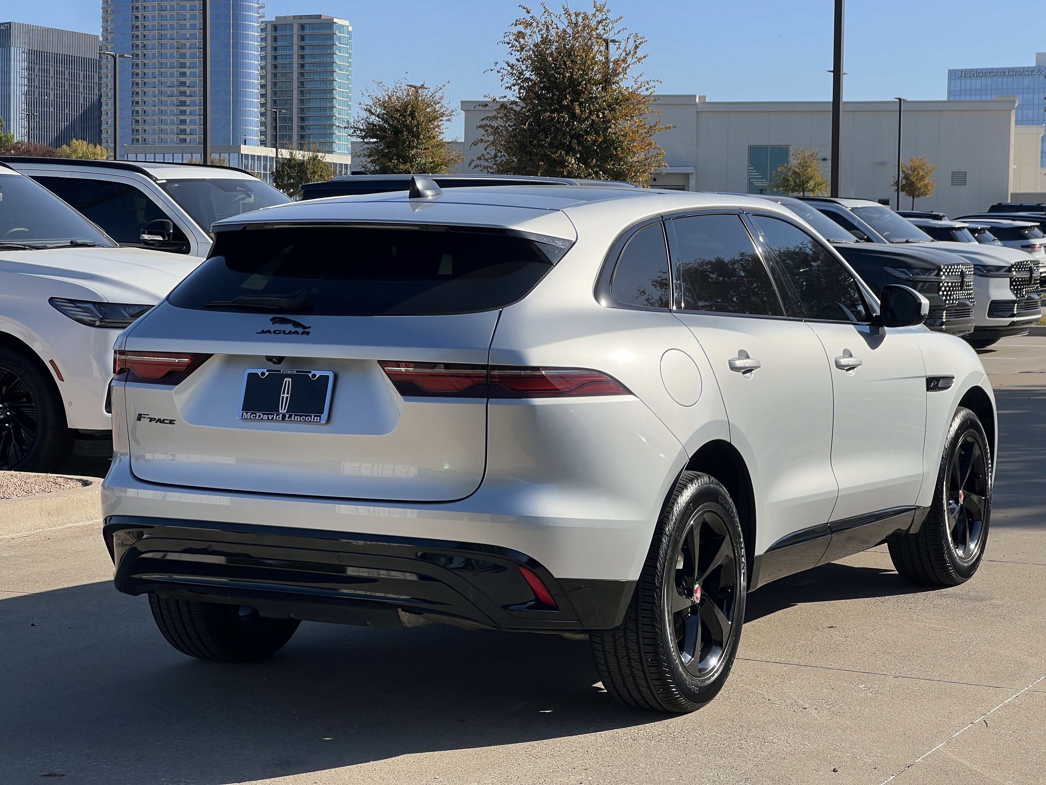 Used 2023 Jaguar F-PACE S image 8