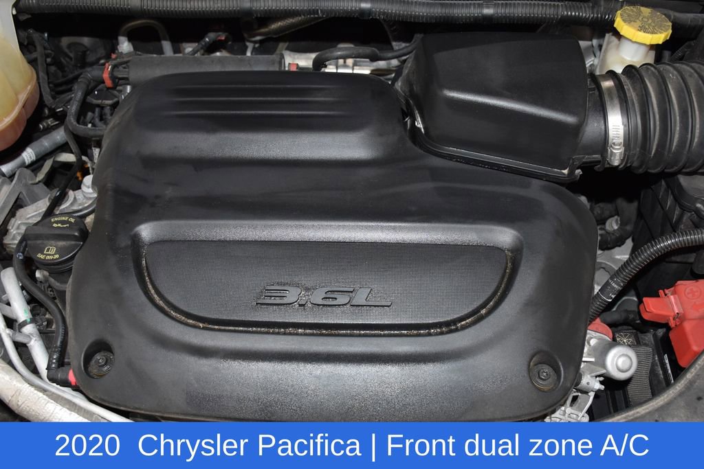 Used 2020 Chrysler Pacifica Limited w/ Tire & Wheel Group image 7