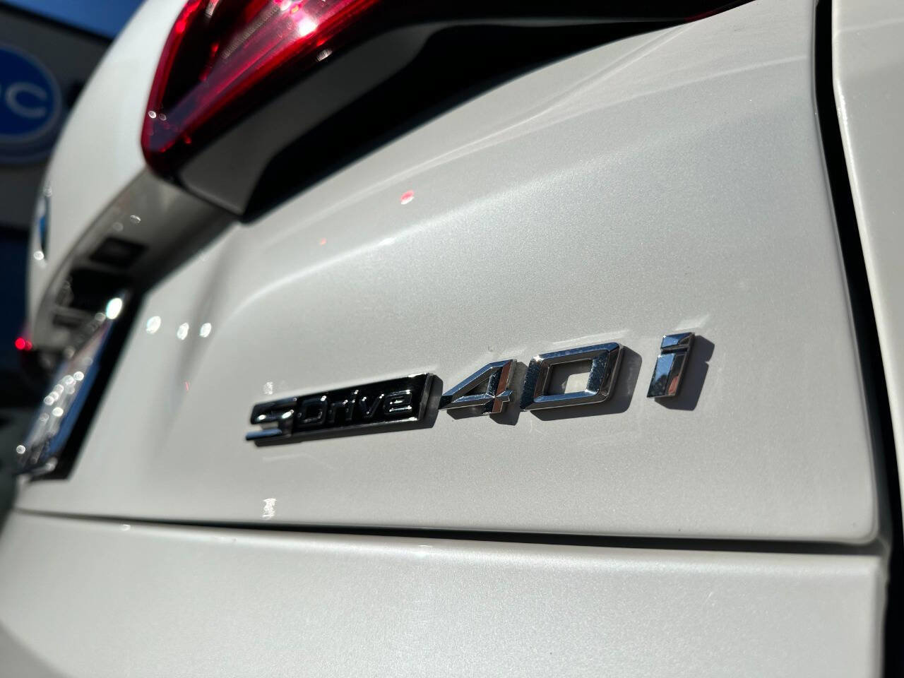 Used 2022 BMW X5 sDrive40i w/ M Sport Package image 18