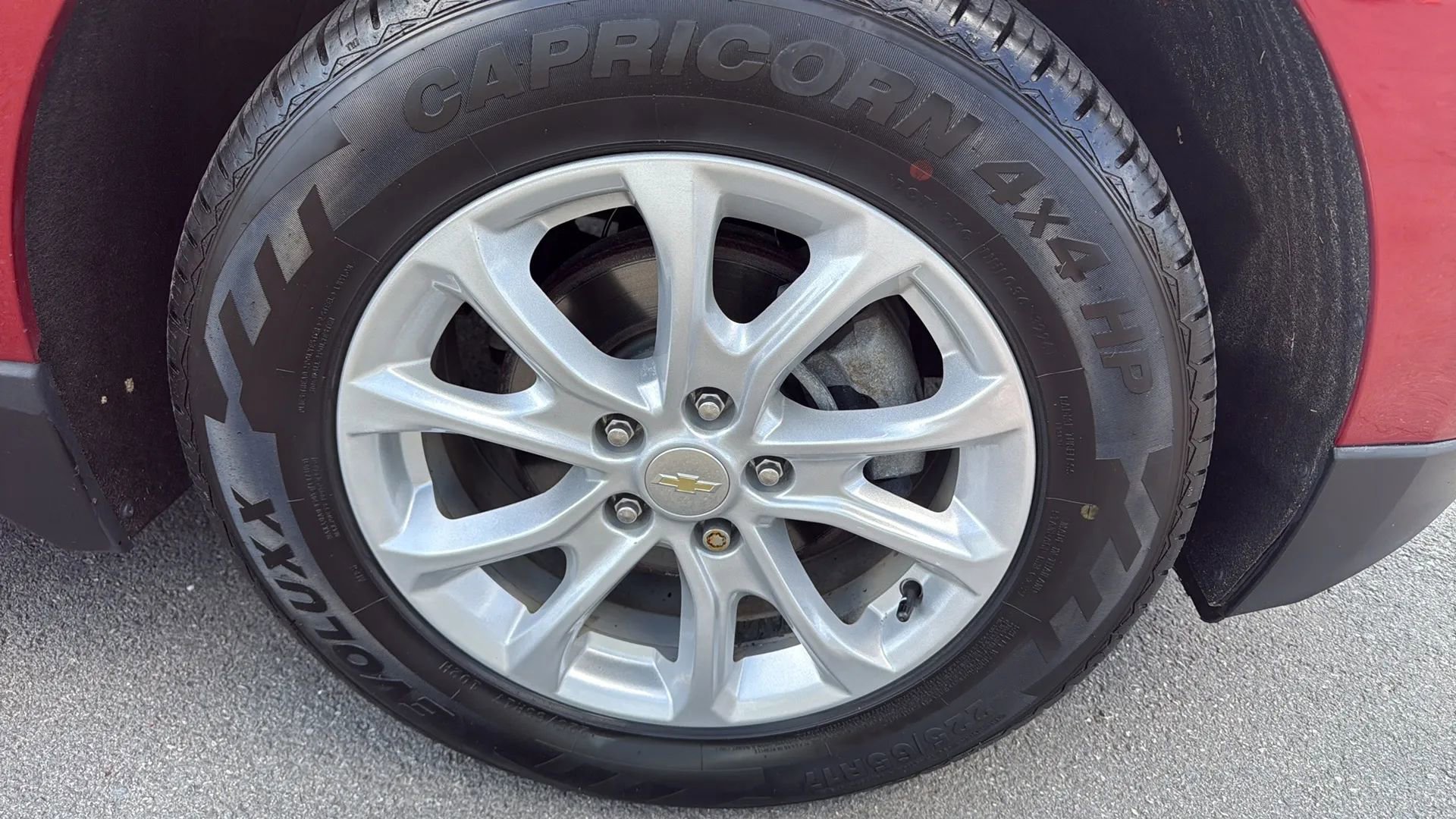 Used 2020 Chevrolet Equinox LT AWD/4WD image 14