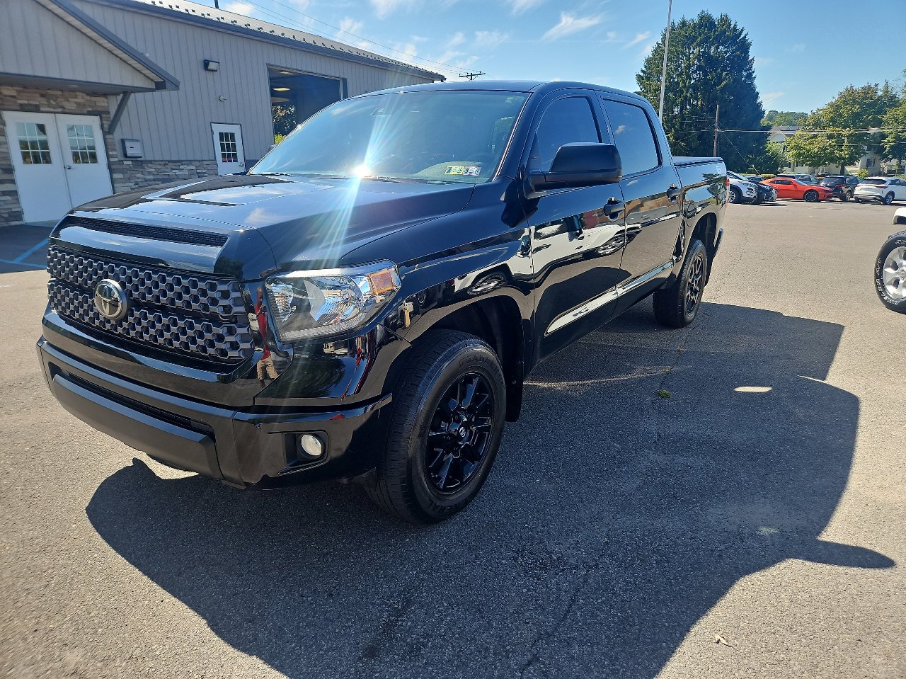 Used 2020 Toyota Tundra SR5 image 9