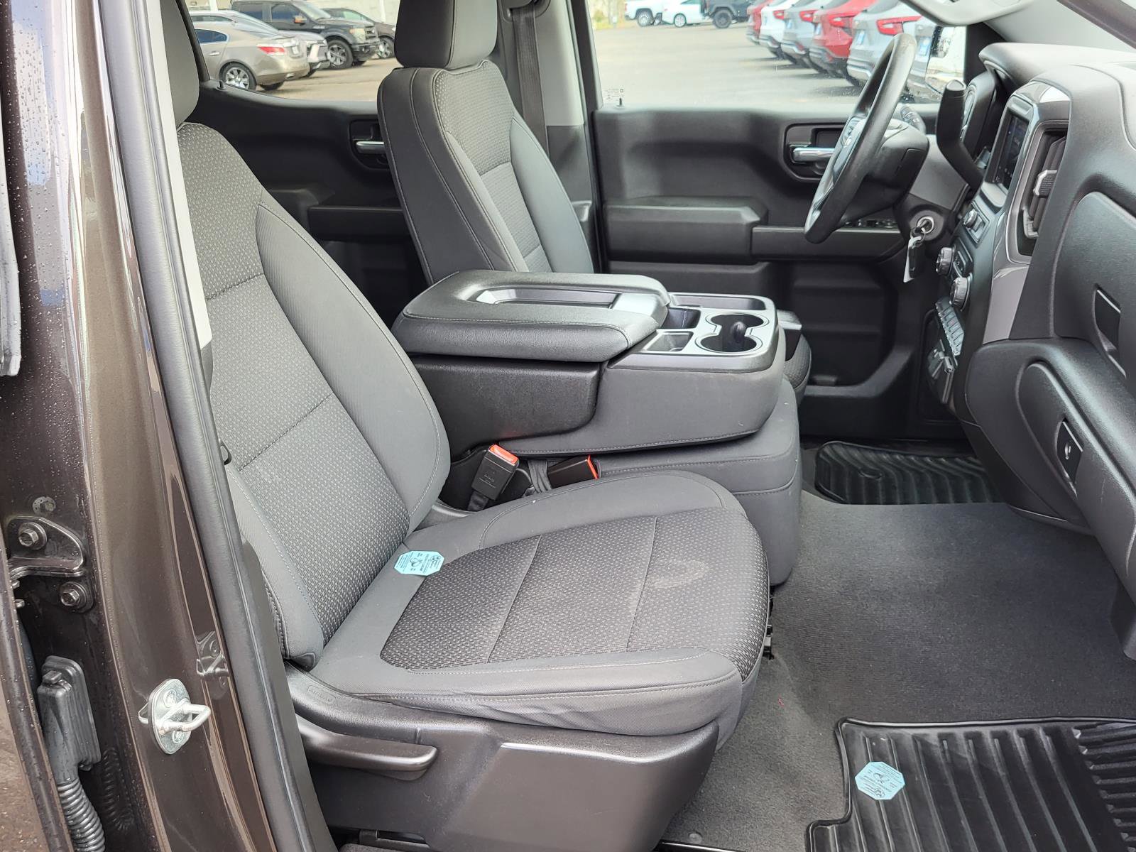 Used 2021 Chevrolet Silverado 1500 Custom image 10